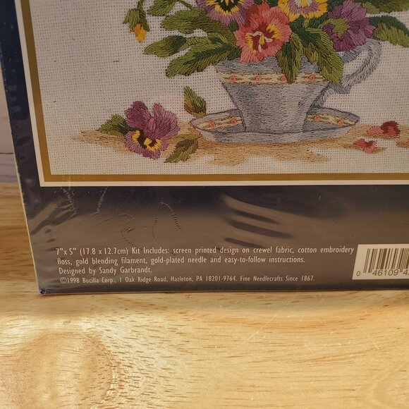 VTG Bucilla Embroidery Kit Teacup Pansies 42023 Large Chart Gold Plated Needle - Picture 5 of 5